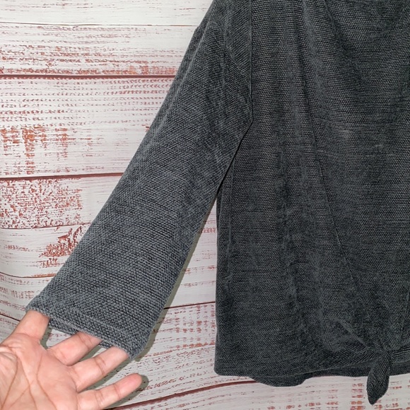 Soft Cherish Grey Side Tie Front Top - Picture 4 of 11